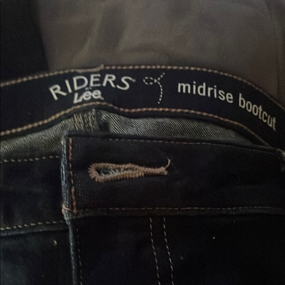 Lee Riders women’s Blue Jeans